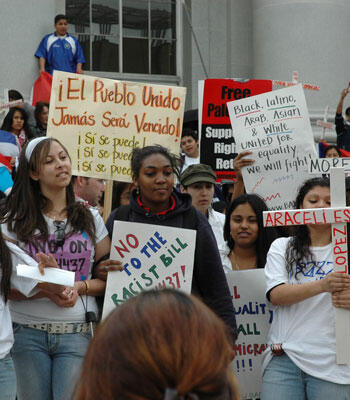 Students gather on the steps of Sproul Hall in 2006 to demand amnesty and civil rights for illegal immigrants.